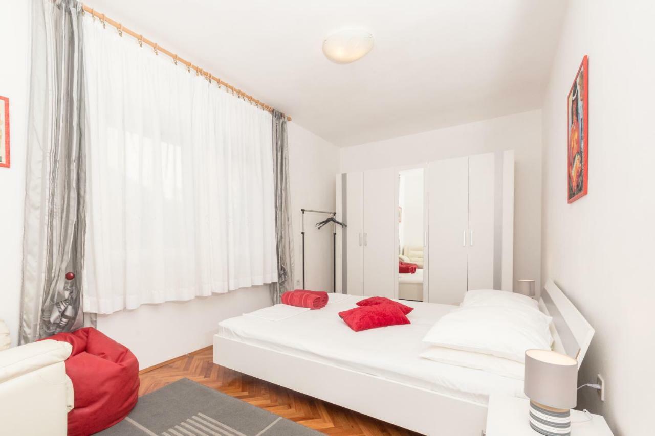 Apartments Karla 크리크베니카 외부 사진